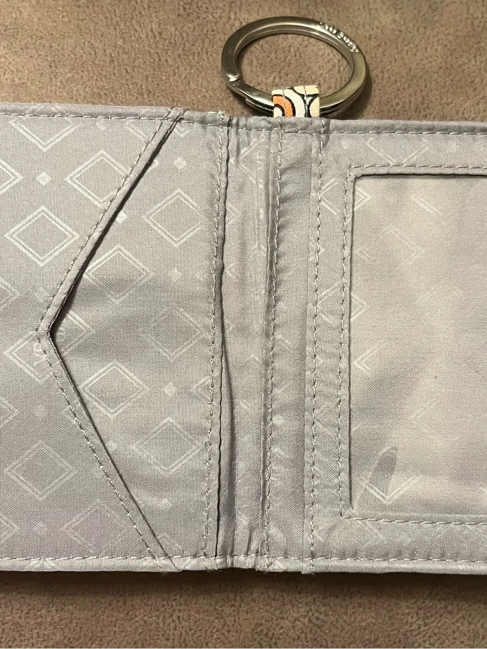 Vera Bradley compact vera